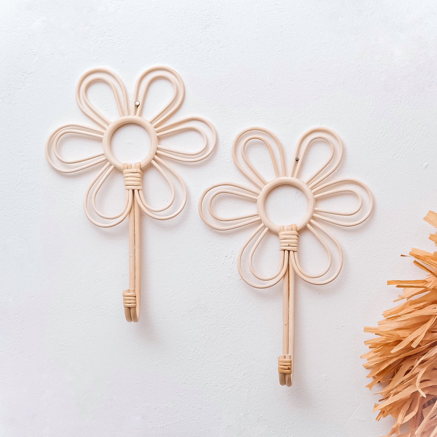 SINGLE FLOWER WALL HOOK