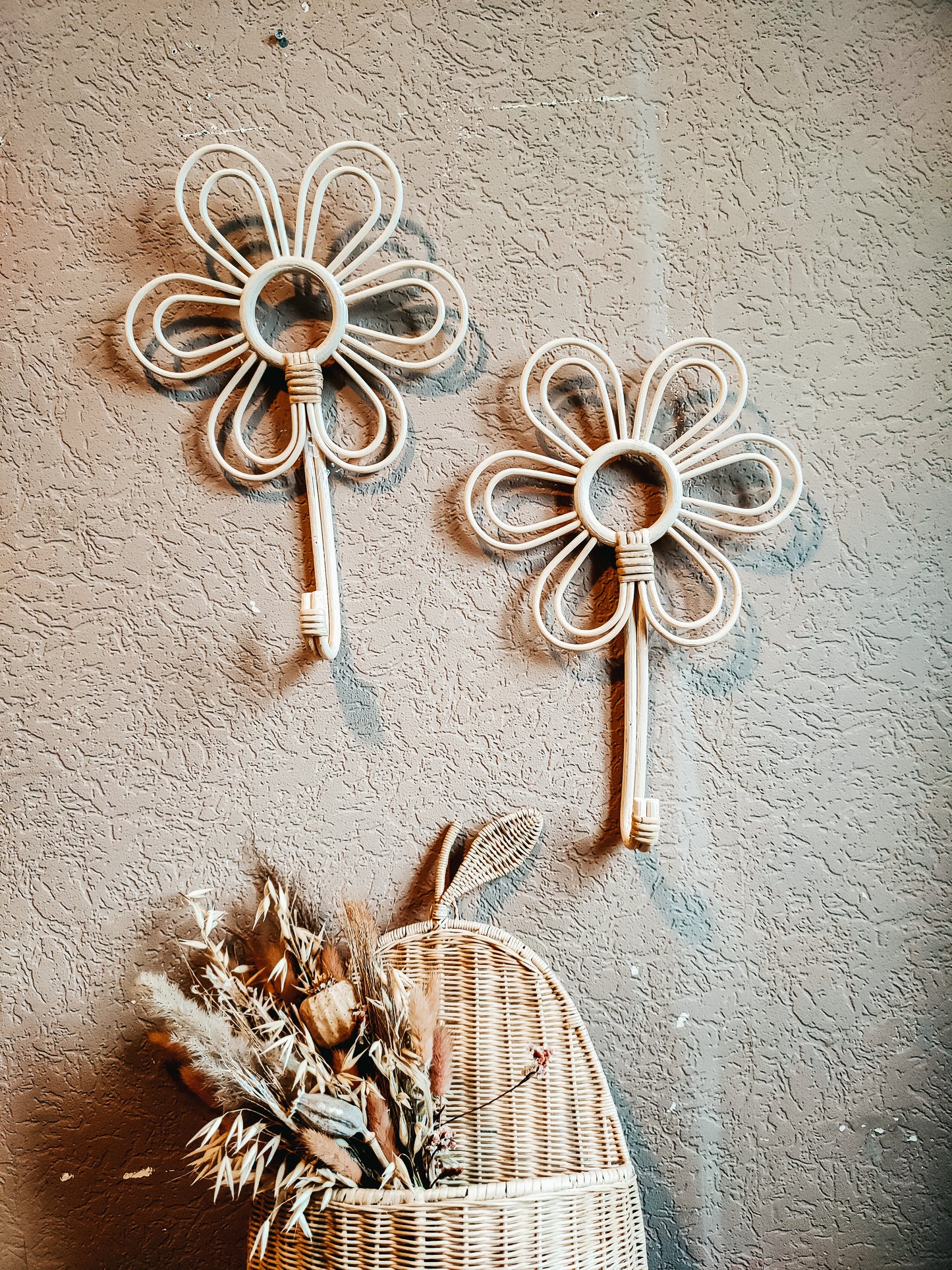 SINGLE FLOWER WALL HOOK