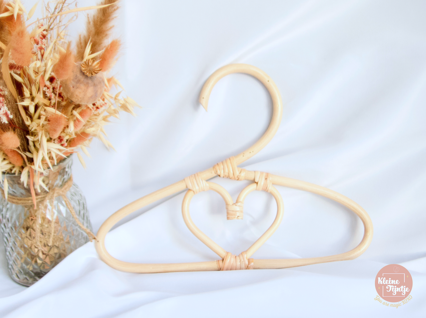 FLOWER & HEART HANGER